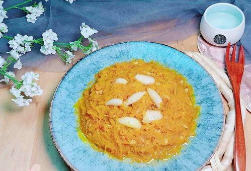 睡觉梦到吃蜜瓜,揭秘梦中品尝蜜瓜的奥秘