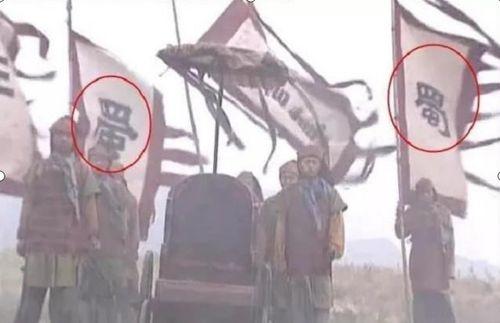 到处吃瓜的路人