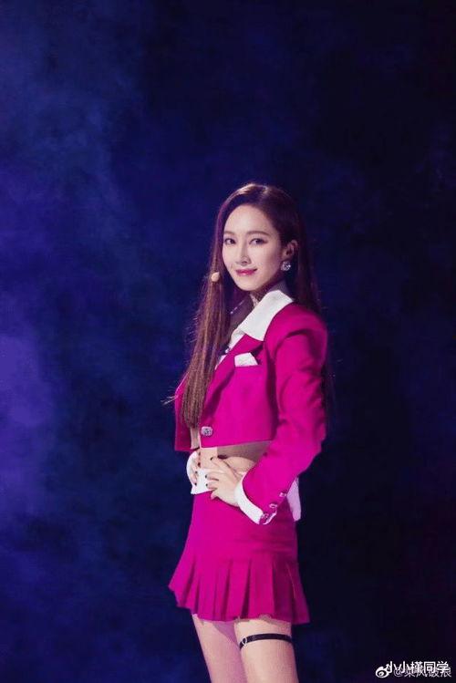 舞台姐吃瓜,揭秘娱乐圈幕后风云