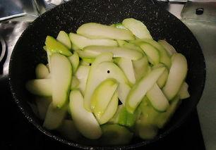 蓝瓜早上怎么吃,开启美好一天的健康之选