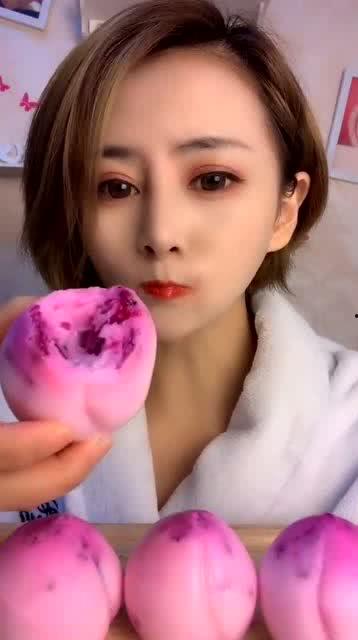 软乎桃吃瓜,揭秘娱乐圈那些不为人知的幕后故事