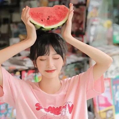 吃瓜头像男生图文,揭秘吃瓜头像男生的趣味生活