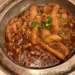 咸鱼吃瓜视频,揭秘网络短视频背后的趣味与争议