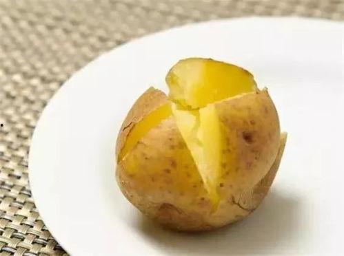 土豆前排吃瓜,吃瓜群众的欢乐盛宴