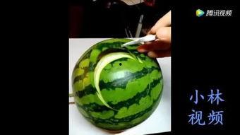 挑战吃哈密瓜视频,看谁才是真正的“瓜王”