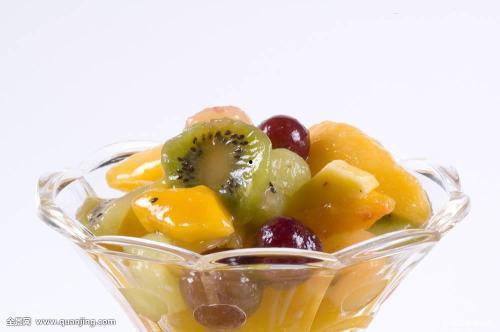 黄瓜和香蕉一起吃哈密瓜