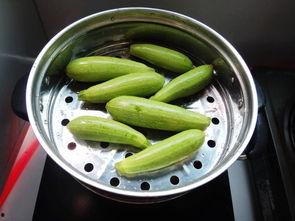 接水吃瓜,接水吃瓜，畅享清凉时光