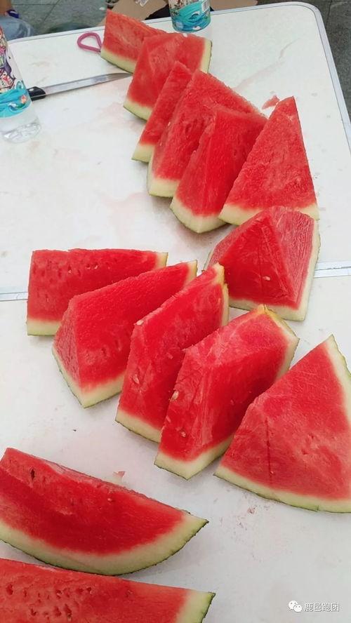 吃瓜群众看影视吃冰淇淋,吃瓜群众的夏日消暑新风尚