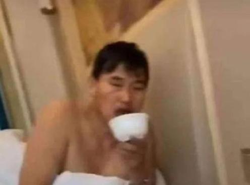 吃瓜女粉丝,揭秘娱乐圈幕后故事