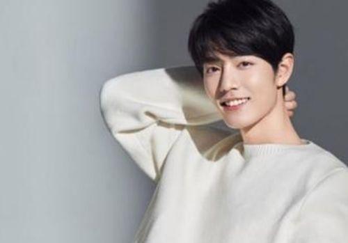 肖战吃瓜新剧,剧情反转引热议