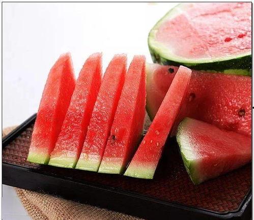 王岁岁吃瓜,揭秘娱乐圈幕后故事