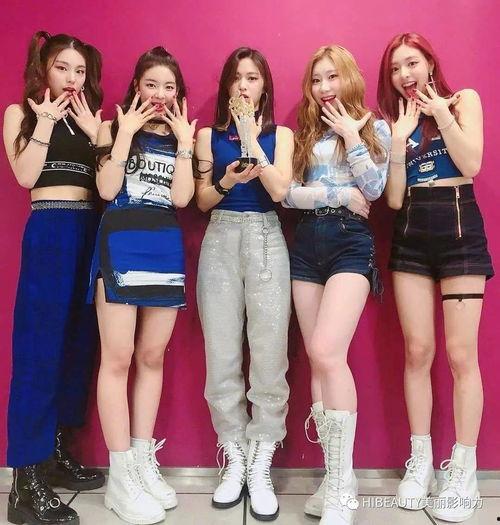 女团吃瓜热门事件,揭秘热门吃瓜事件的背后真相