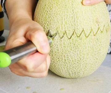 吃了虾可以再吃哈密瓜吗,同食相宜的美食搭配指南