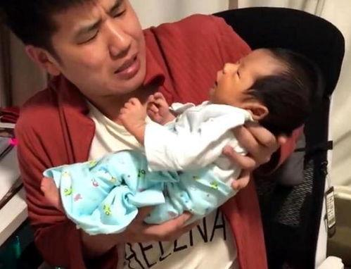 瓜哥吃瓜爷爷带娃,温馨家庭日常趣事