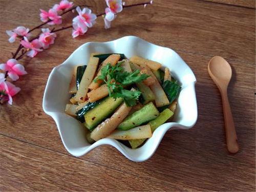 吃完竹笋可以吃小瓜吗,探索竹笋与小瓜的搭配之道