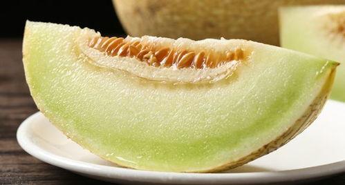 吃蜜瓜逛景区,畅游景区尽享甜蜜时光  第1张