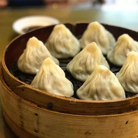 近水楼台吃瓜  第3张